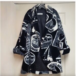 Rare vintage Donnybrook 1980’s ‘travel world cities’ faux fur coat